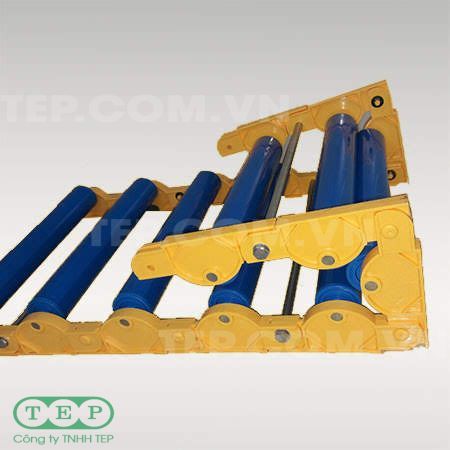 Dàn con lăn linh hoạt nhựa cuốn - Convertible PVC roller conveyor
